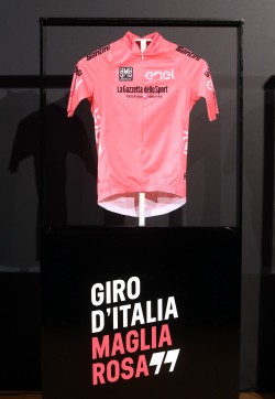 RCS: GIRO; GIORGIA + MAGLIE