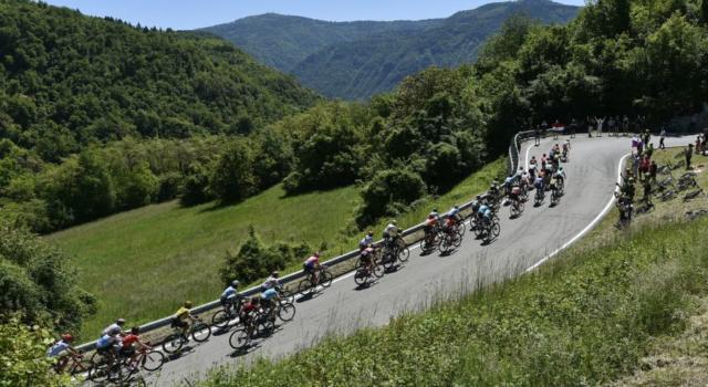 Giro Dell Emilia Oggi Orario Programma Tv Streaming Percorso Oa Sport