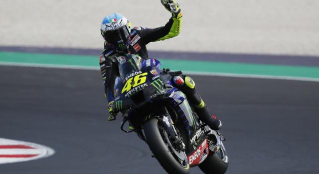 MotoGP, UFFICIALE! Valentino Rossi correrà con la Yamaha ...