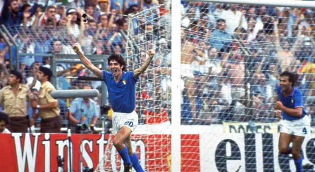 Calcio E Morto Paolo Rossi Addio All Eroe Del Mondiale Del 19 In Spagna Oa Sport