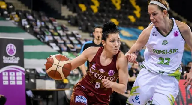 Basket femminile: Reyer Venezia, Final Four di EuroCup 2021 raggiunte! Battuto l&#8217;ACS Sepsi-SIC, Carangelo e Howard decisive nel finale