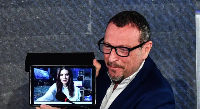 Sanremo 2021 Oggi Cantanti E Ospiti Del 3 Marzo Orari Programma Conduttrici C E Elodie Oa Sport