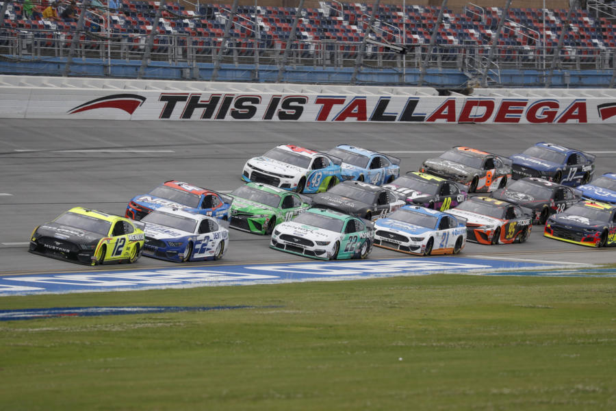 NASCAR Cup Series, Talladega torna protagonista. Chi sopraviverà?