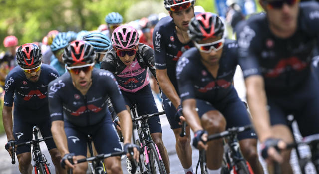 Giro d'Italia 2021, Egan Bernal teme ancora Nibali e Ciccone. La maglia  rosa ha spremuto a fondo la Ineos – OA Sport