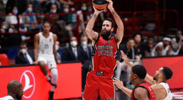 LIVE Olimpia Milano-Olympiacos 72-93, Eurolega basket in DIRETTA: Milano  travolta dall'Olympiacos in casa, prima sconfitta al Forum! – OA Sport