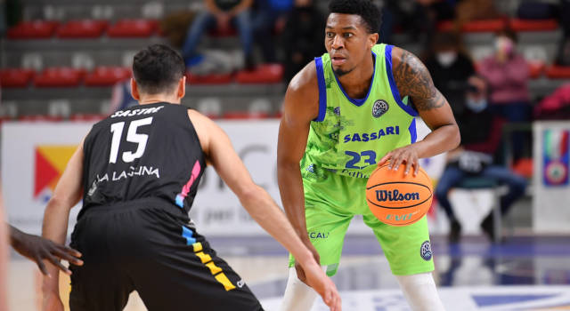 Basket, Champions League 2021-2022: Sassari si congeda con una sconfitta  casalinga contro Tenerife – OA Sport
