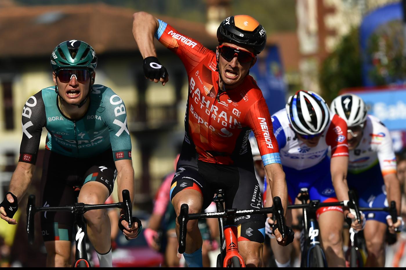 Ciclismo, Pello Bilbao: “Non penso alla classifica generale al Tour de France”