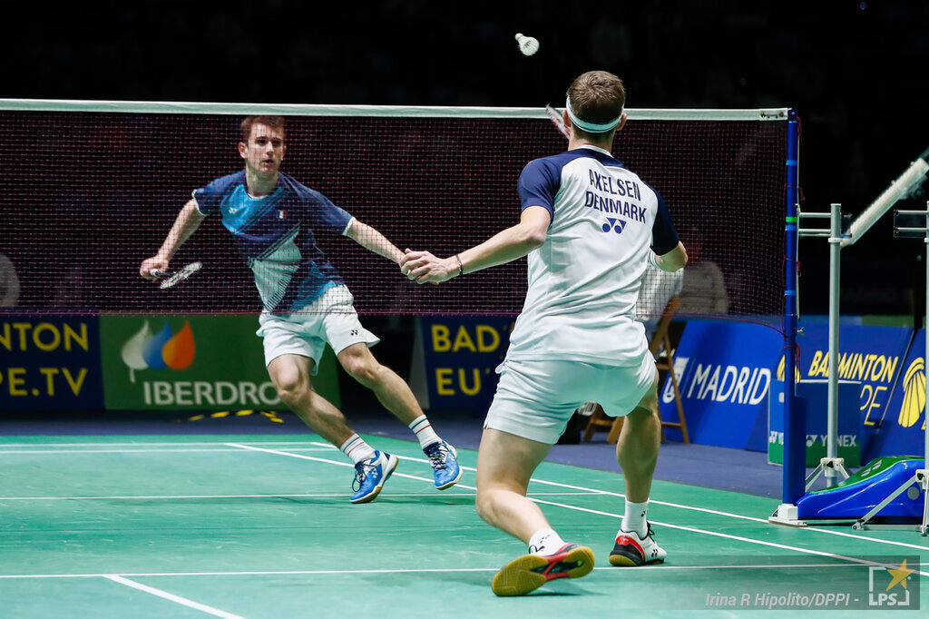 Badminton, Swiss Open 2023: Viktor Axelsen si ferma in semifinale