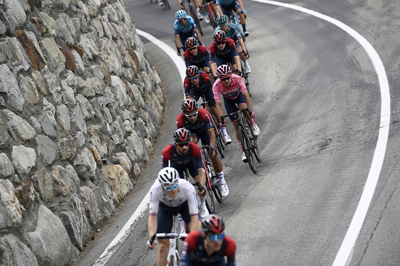 Giro d’Italia 2022, il borsino della diciannovesima tappa: attenzione a Carthy in fuga se Hindley e Carapaz lasceranno spazio