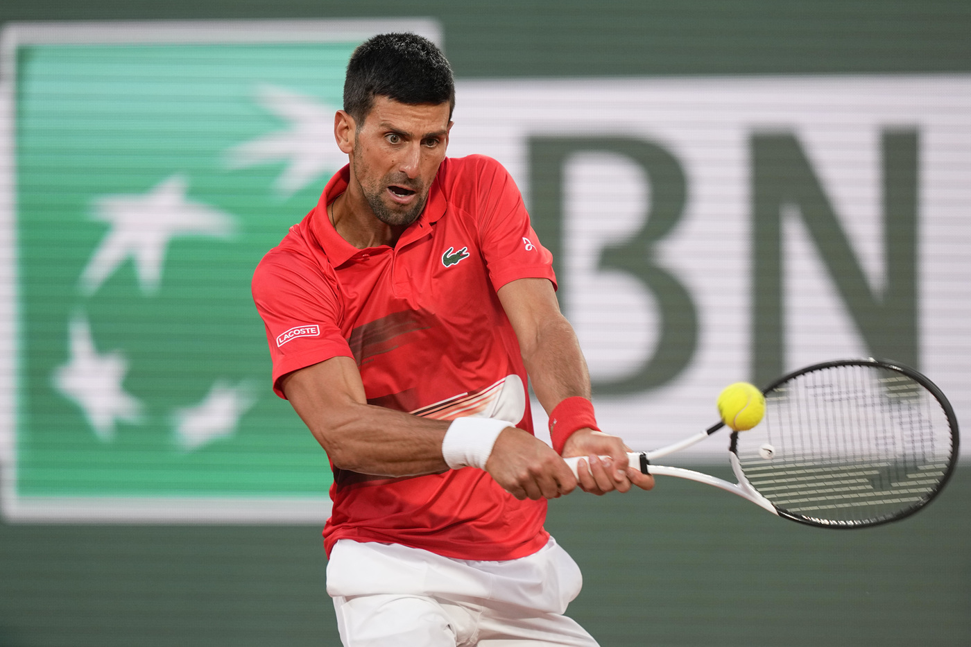 Roland Garros 2022, Novak Djokovic domina Yoshihito Nishioka e approda al secondo turno