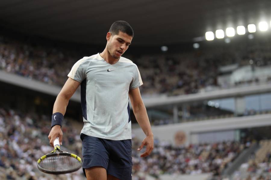 Roland Garros 2022, Carlos Alcaraz: “Esordio positivo, so di essere uno dei favoriti ma non sento la pressione”