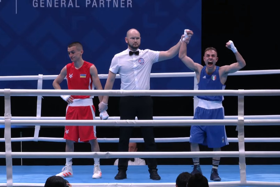Boxe, Leonardo Esposito fa un capolavoro! Battuto l’ucraino Tyshkovets: semifinale e medaglia sicura nei  48 kg agli Europei!