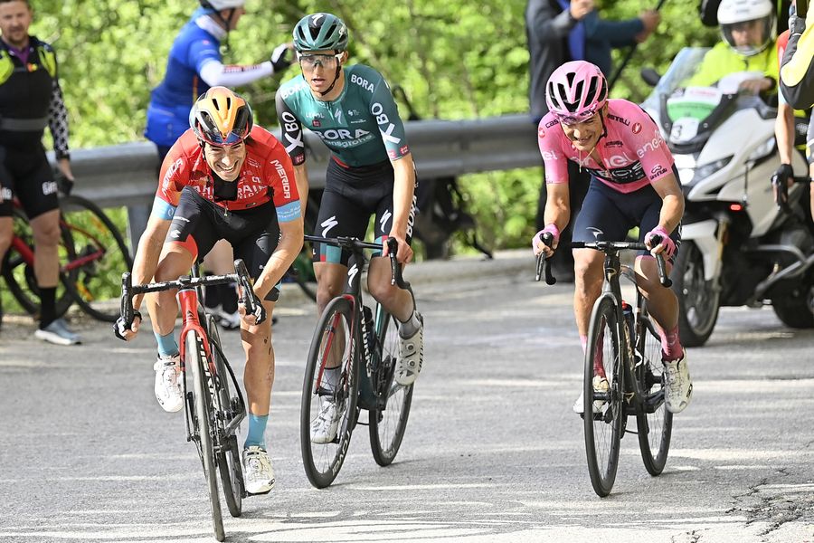 Giro d’Italia 2022, Mikel Landa: “Ho guadagnato su Almeida, è un buon segnale. Buitrago ha classe”