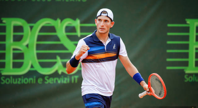 ATP Firenze 2022, primo urrà di Francesco Passaro nel circuito maggiore