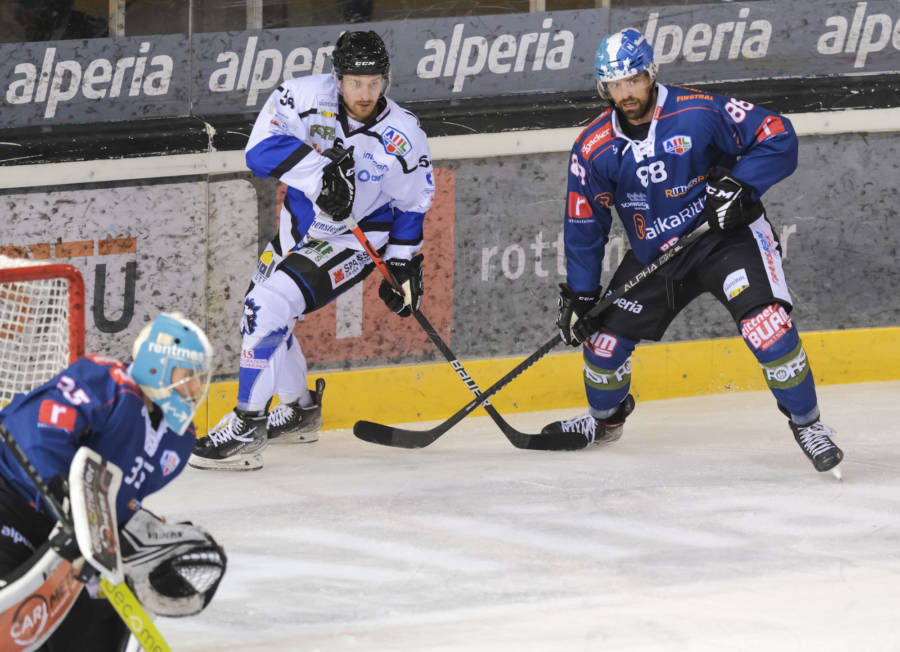 Hockey ghiaccio:  Vipiteno supera Gherdeina nel derby e vola al quarto posto in Alps League