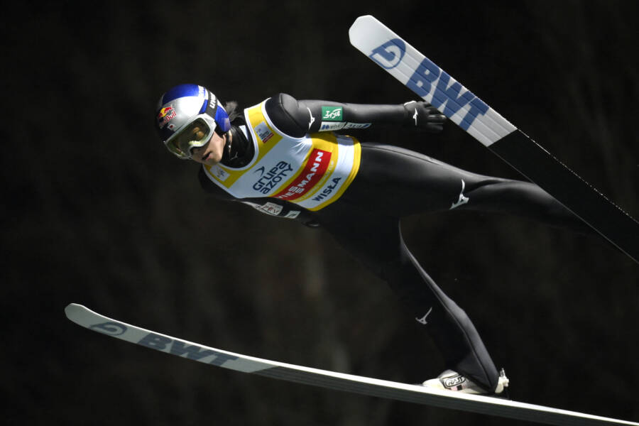 Classifica Coppa del Mondo salto con gli sci 2022 2023: Kubacki leader a +5 su Kraft dopo il weekend di Ruka, 18° Bresadola