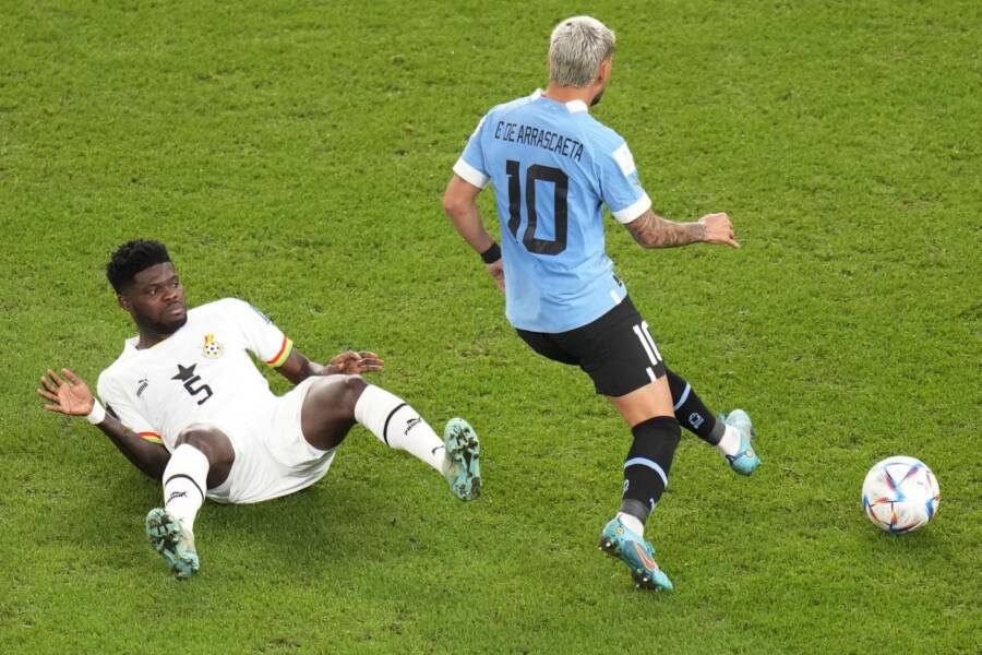 VIDEO Ghana Uruguay 0 2, Mondiali calcio: highlights e sintesi. Inutile doppietta di de Arrascaeta