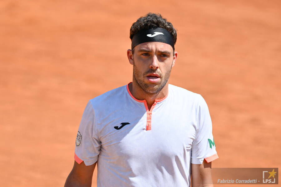 Marco Cecchinato