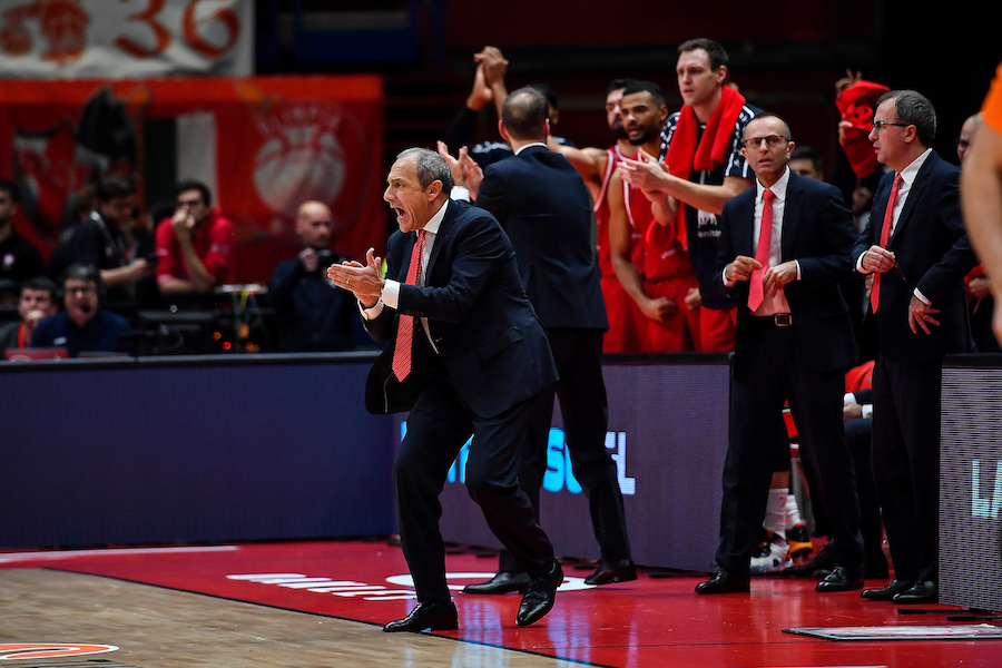 Basket, Ettore Messina: “Contro il Panathinaikos servirà grande pazienza”