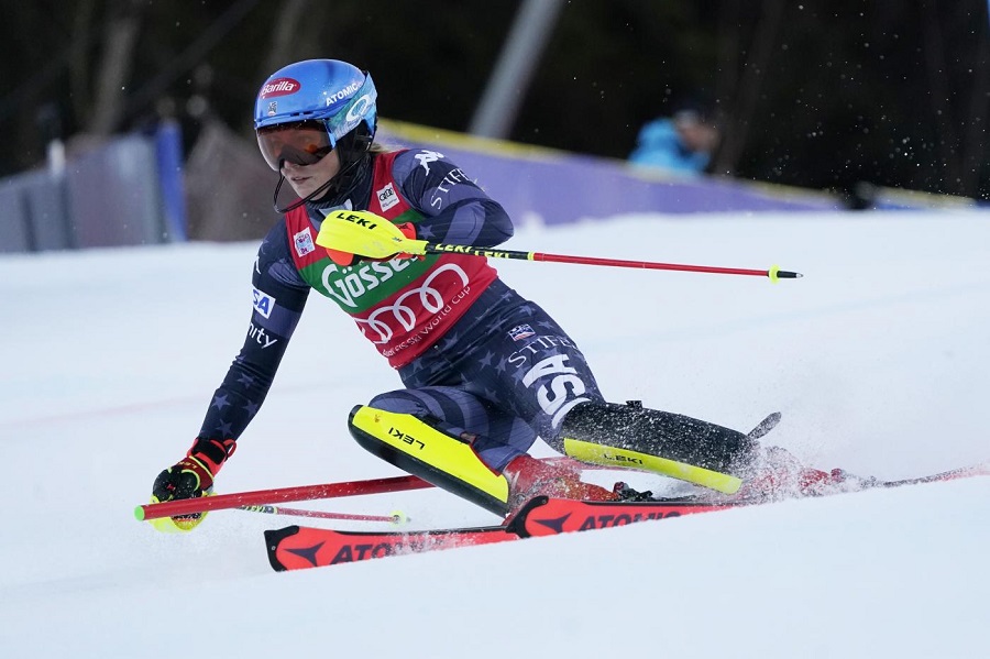 Semmering triathlon with slalom. American double, second Paula Multzan ...