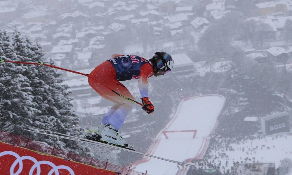 Sci alpino, Gilles Roulin vince il superG di Orcieres Merlette, fuori dalla top15 gli italiani