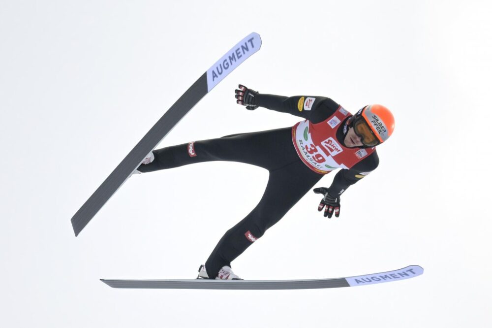 Combinata nordica, Rehrl svetta nel segmento di salto della Gundersen a Trondheim. Costa si difende Combinata nordica, Rehrl svetta nel segmento di salto della Gundersen a Trondheim. Costa si difende