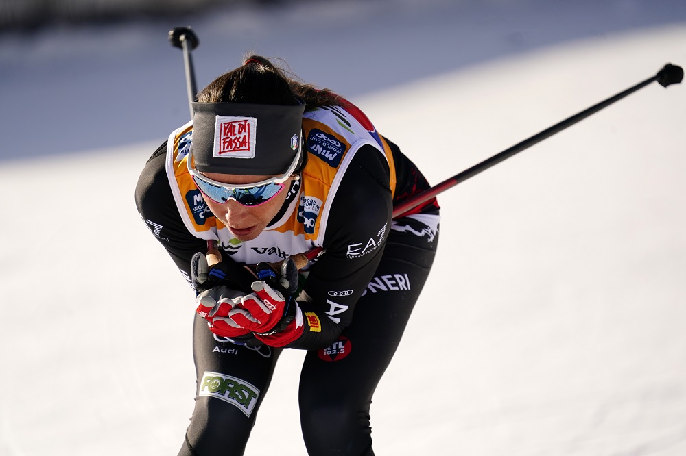 Sci di fondo, Emma Ribom vince la sprint tc di Oestersund in Coppa del Mondo. Ganz 22ma in Svezia
