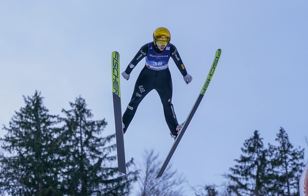 Salto con gli sci, l’Italia femminile parte con buone prospettive, irrobustita dalla ‘putrella Sieff’