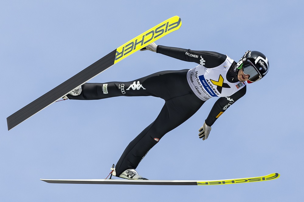 Salto con gli sci femminile, tre azzurre superano la qualificazione per gara-1 a Villach. Sieff 12ma