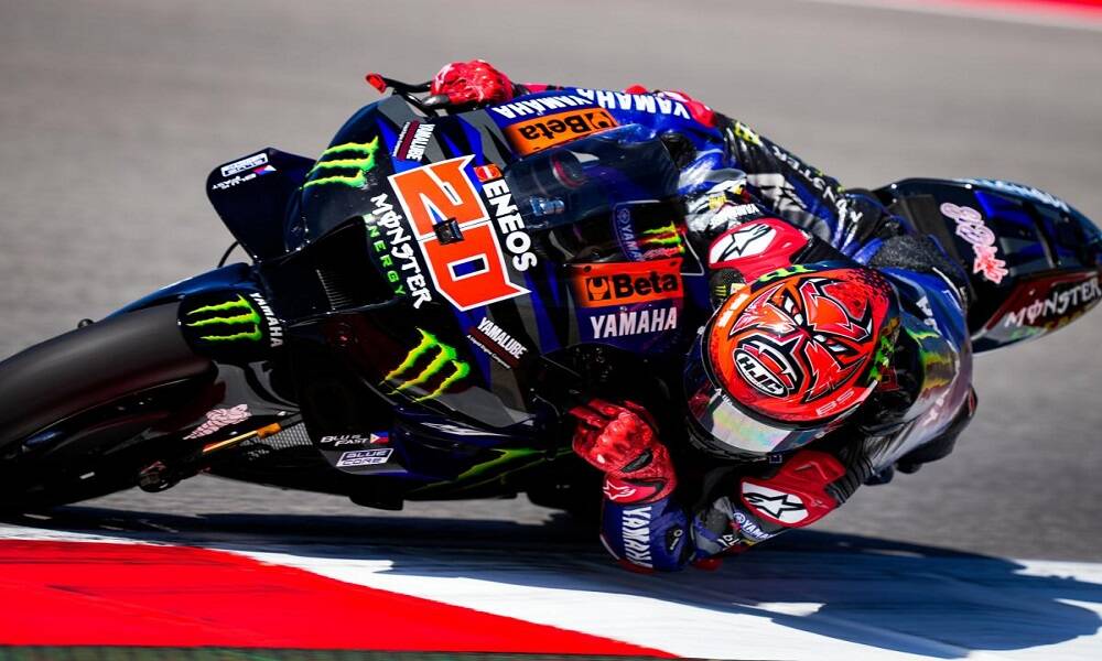 MotoGP, Fabio Quartararo in crisi di nervi: prende la moto a pugni, la Yamaha non va