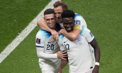 Foden, Kane e Saka con la maglia dell'Inghilterra