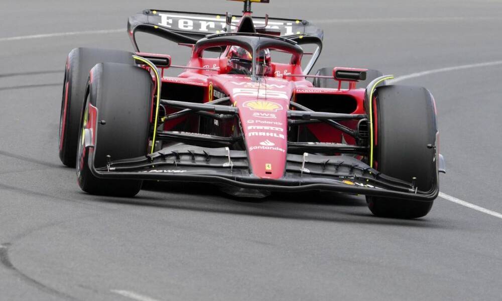 F1, oltre al danno la beffa per Carlos Sainz: tolti anche dei punti sulla patente!
