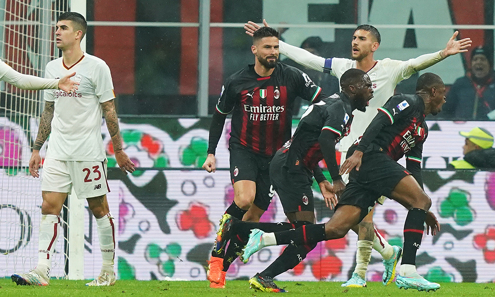 L'esultanza del Milan