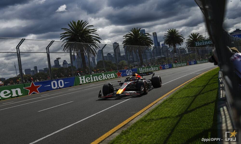 F1, il giro della pole position di Max Verstappen in Australia – VIDEO