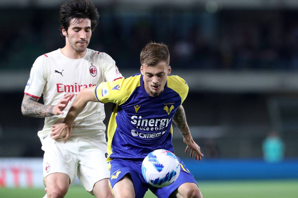 Ivan Ilic Sandro Tonali