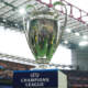Il trofeo della Champions League al centro dello stadio di San Siro - foto Lapresse