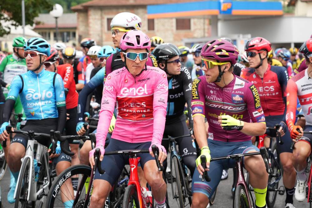 Geraint Thomas maglia rosa Giro d'Italia