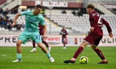 Pawel Dawidowicz Mergim Vojvoda