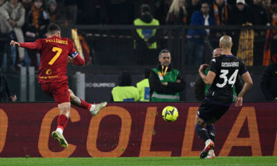 Pellegrini e Amrabat in Roma-Fiorentina campionato di Serie A 2022-23