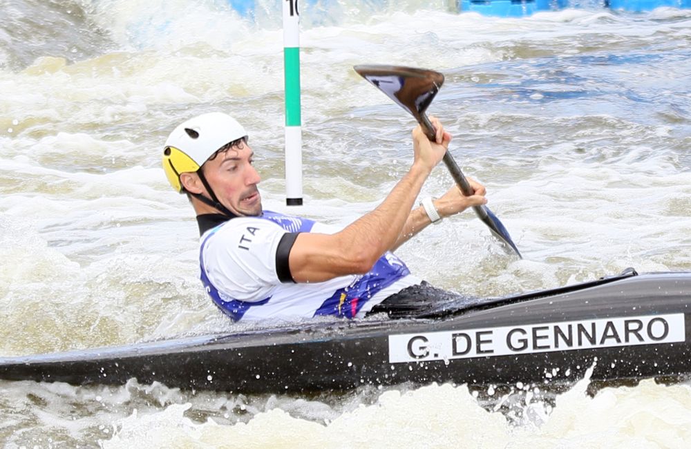 Canoa slalom, De Gennaro riporta l’oro nel kayak dopo dodici anni. Movimento competitivo, delusione Horn