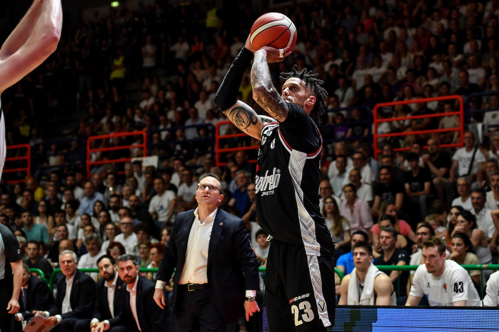Basket, Playoff Serie A 2023: la Virtus Bologna batte Tortona in rimonta e vola in finale!