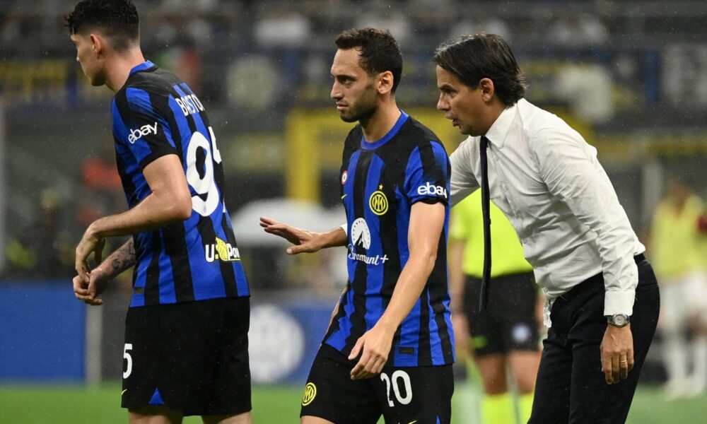 Simone Inzaghi Hakan Calhanoglu