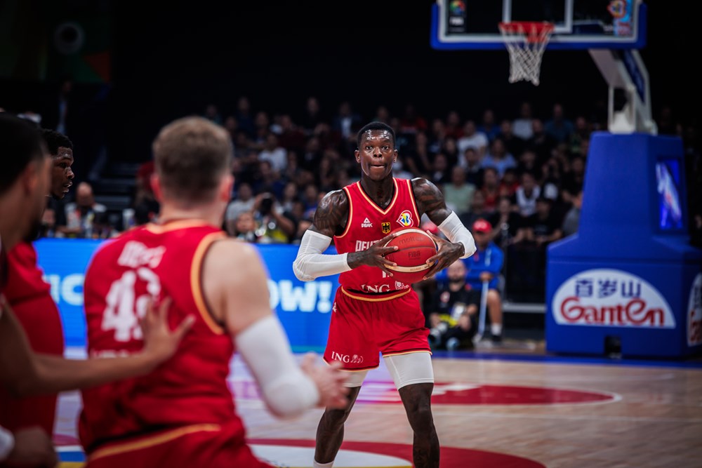 Dennis Schröder