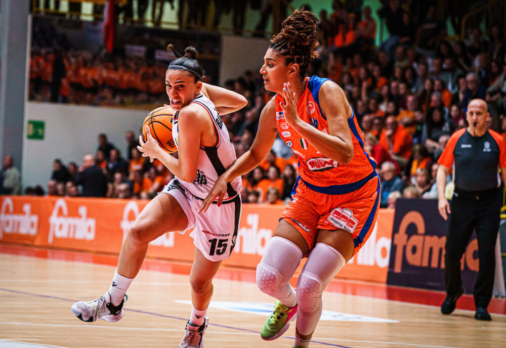 Beatrice Barberis, Jasmine Keys