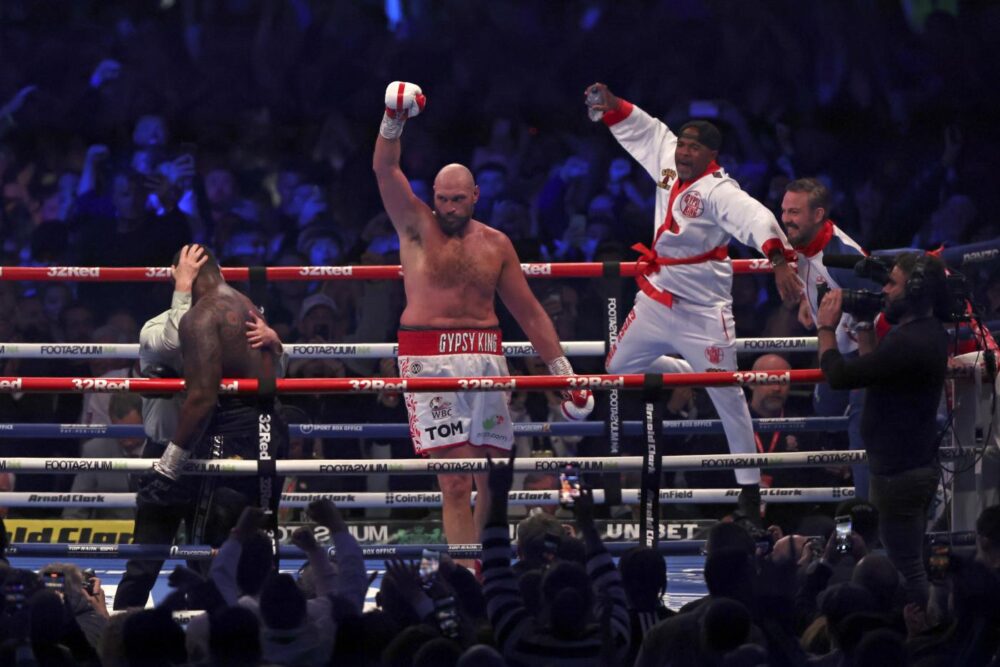 Boxe, Fury Usyk: chi sarà il Campione del Mondo indiscusso? Sfida totale, guardie diverse e soldi pesanti