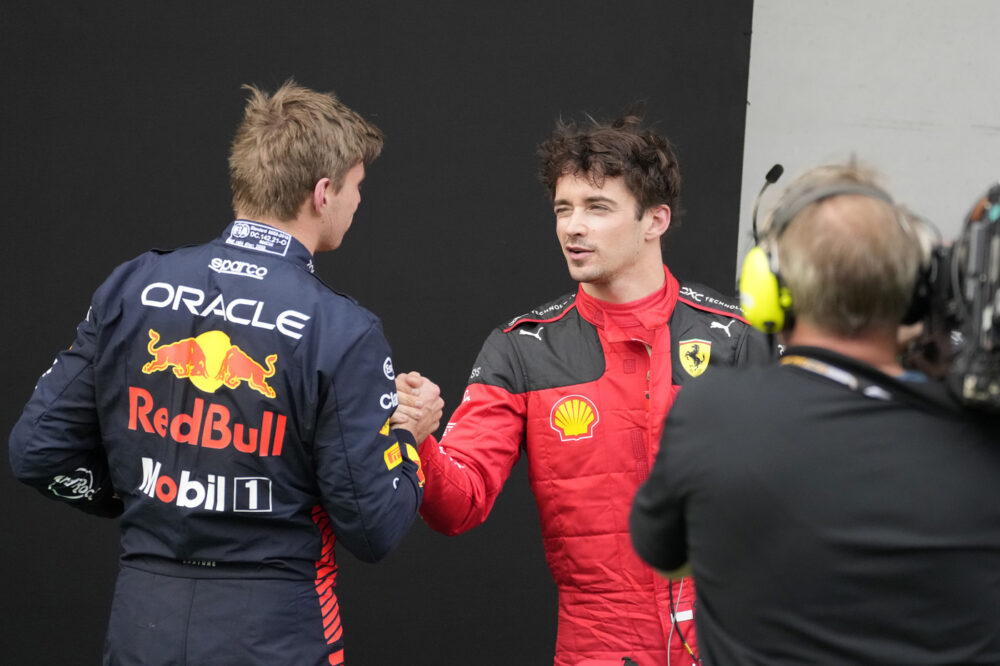 Charles Leclerc e Max Verstappen