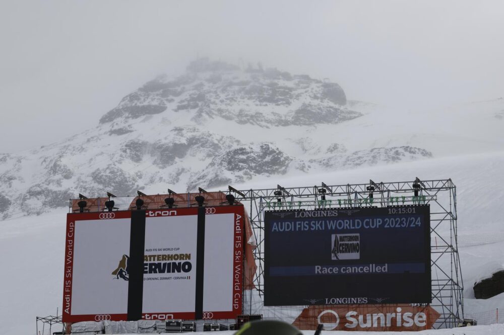 Sci alpino, la tappa di Zermatt-Cervinia esclusa dal calendario della Coppa del Mondo 2024-2025