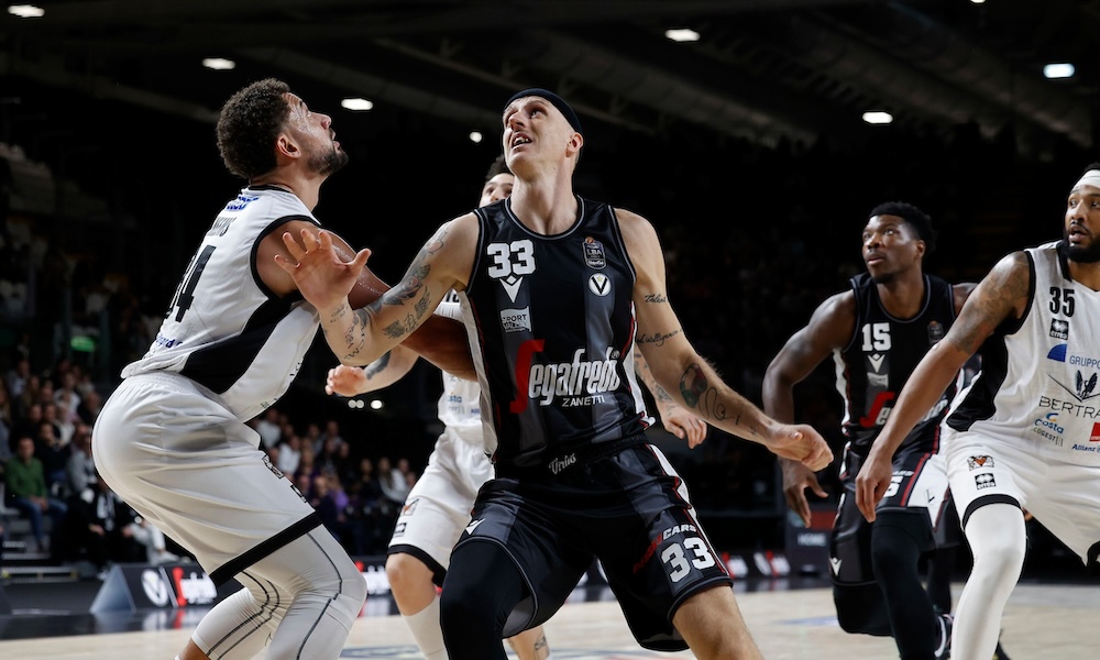 Basket, la decima giornata di Serie A si chiude coi successi di Cremona e Bologna. Polonara torna in campo!