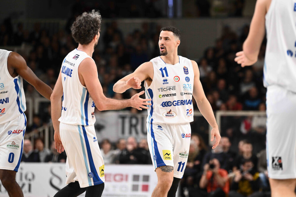 Amedeo Della Valle, John Petrucelli