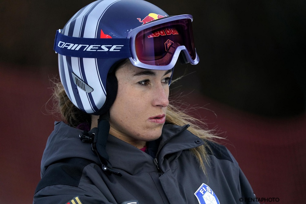 Sci alpino, futuro da comica per Sofia Goggia? L’esilarante imitazione di Francesca Fagnani